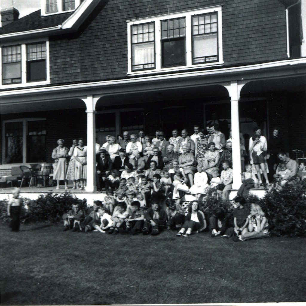 Bremner House Schroter Family Reunion David Murray Architect bremner-house-schroter-family-reunion-david-murray-architect